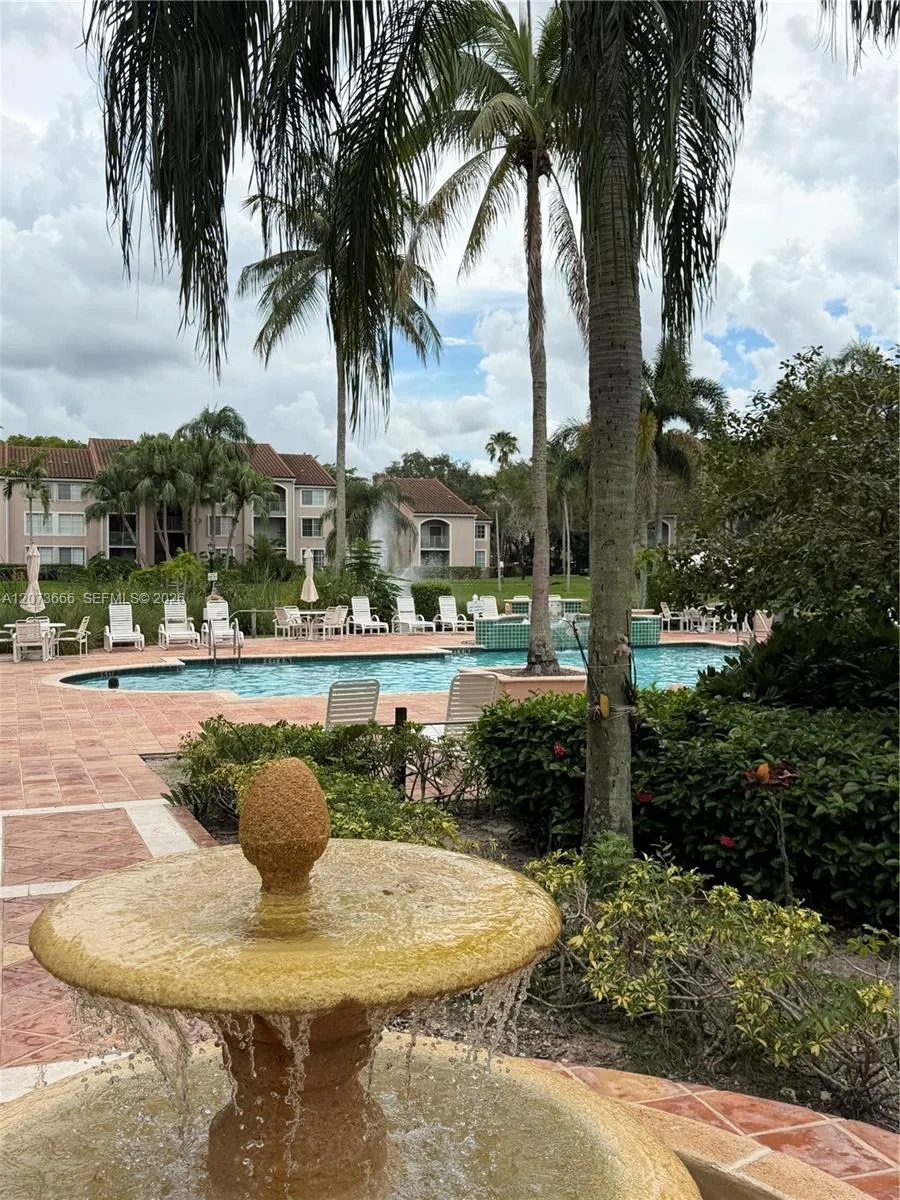 12166 Saint Andrews Pl #202 Miramar, FL 33025