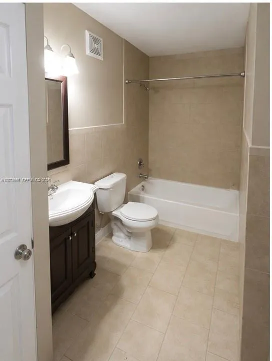 12166 Saint Andrews Pl #202 Miramar, FL 33025