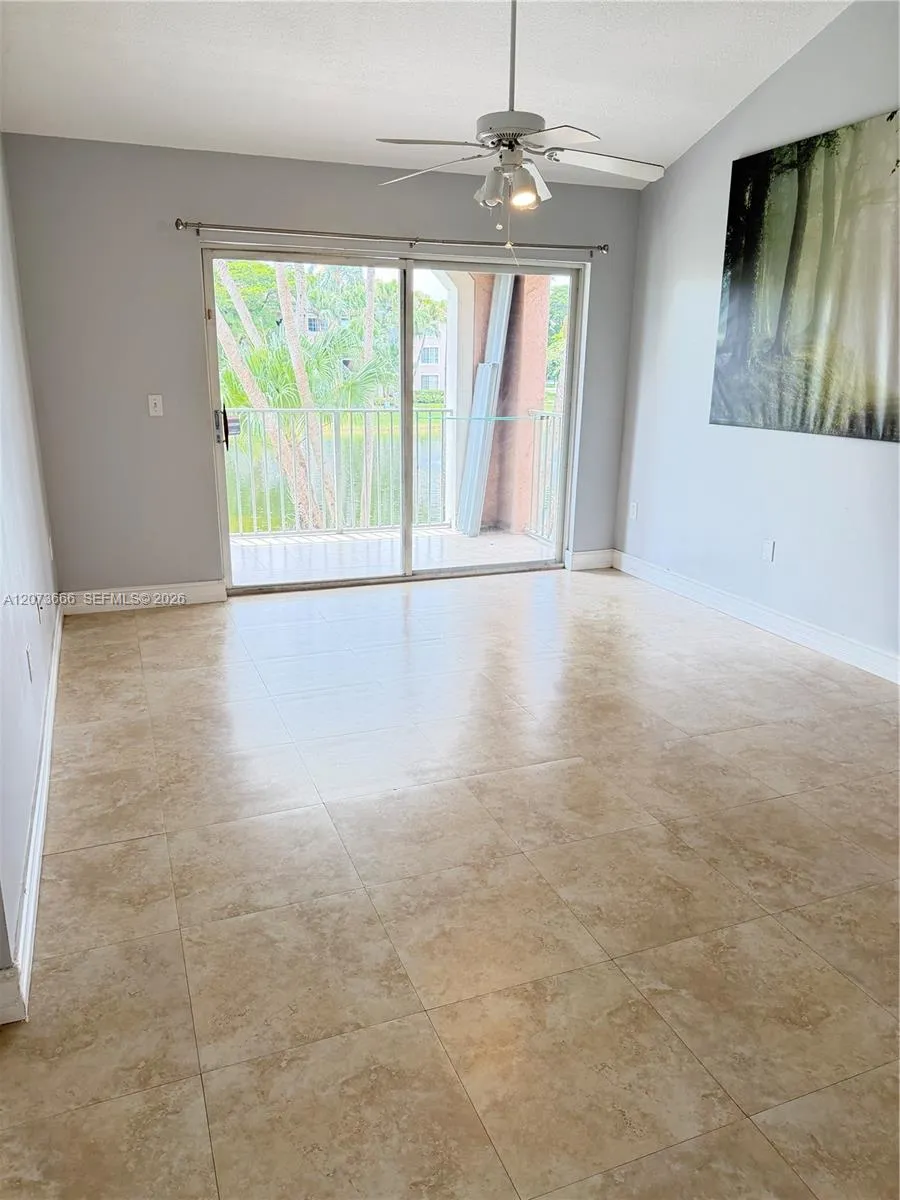 12166 Saint Andrews Pl #202 Miramar, FL 33025