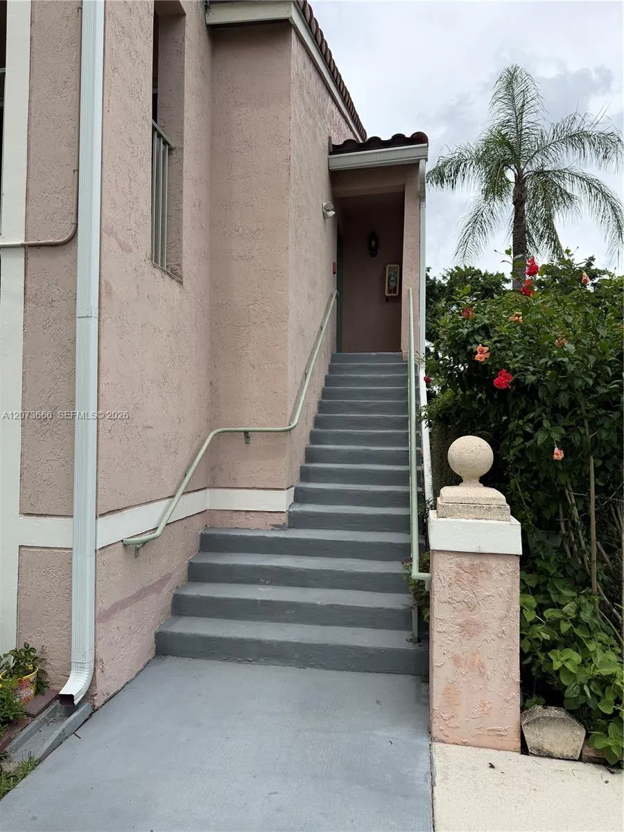 12166 Saint Andrews Pl #202 Miramar, FL 33025