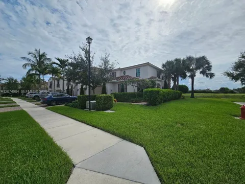 10226 Akenside Dr