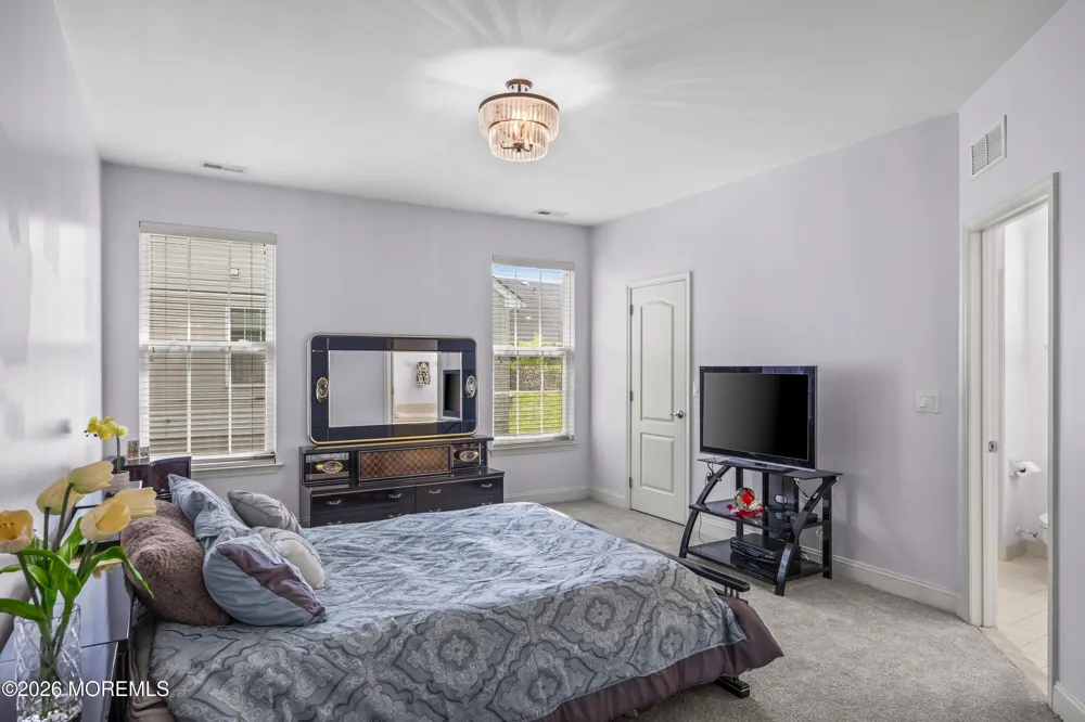 33 Hibiscus Drive Marlton, NJ 08053
