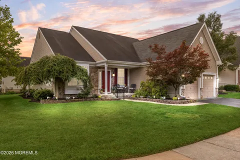 33 Hibiscus Drive