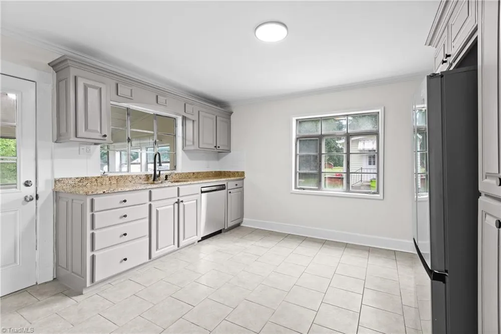 7860 NC Highway 68 Stokesdale, NC 27357
