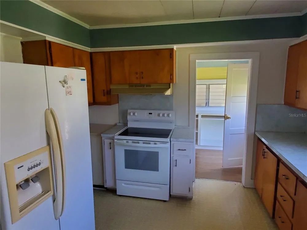18670 NW 246TH STREET High Springs, FL 32643