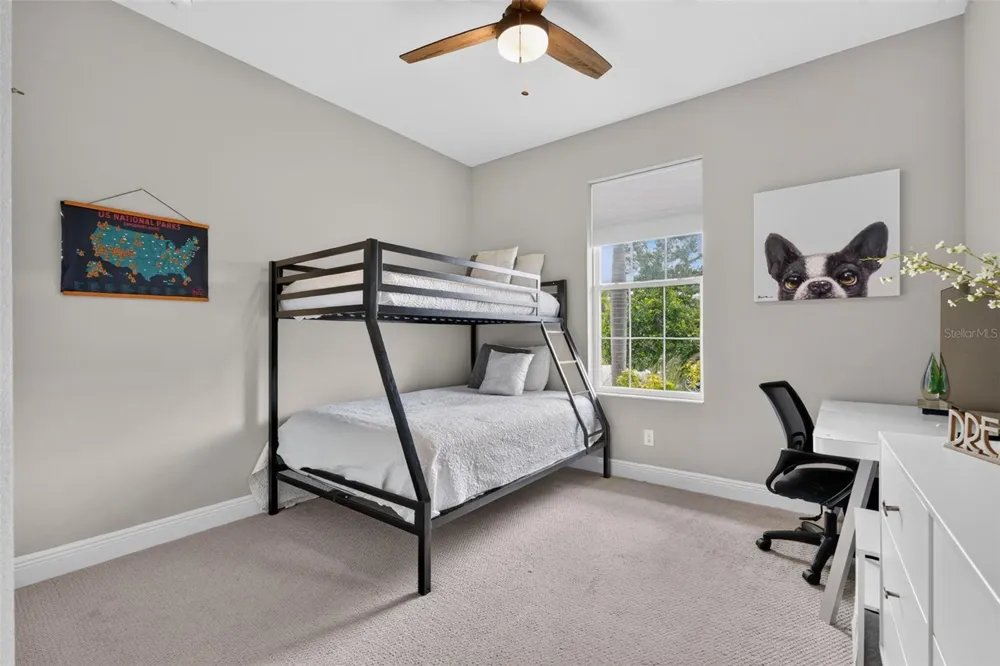 2128 WOODLEAF HAMMOCK COURT Bradenton, FL 34211