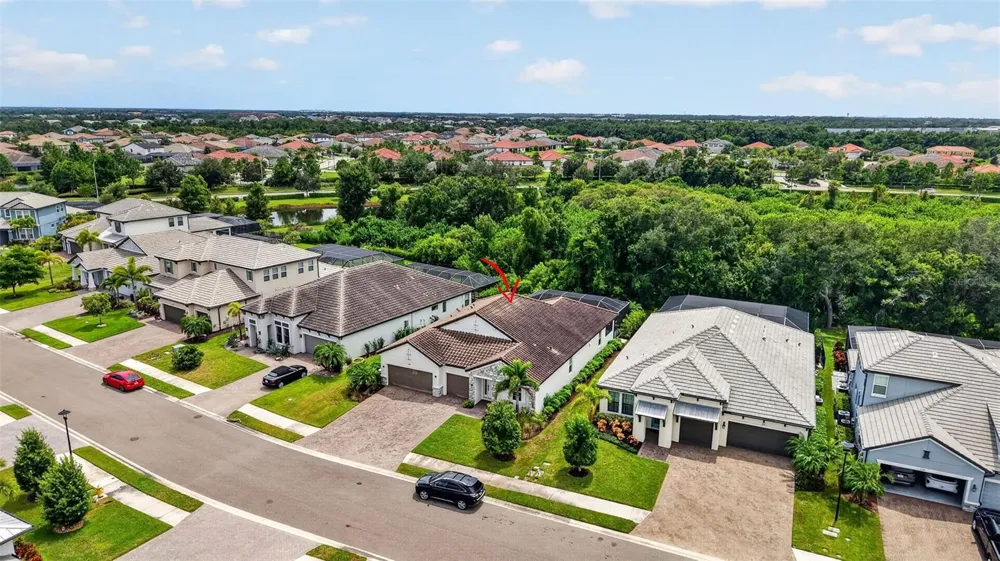 2128 WOODLEAF HAMMOCK COURT Bradenton, FL 34211