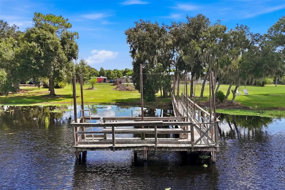 25916 STATE ROAD 64 E Myakka City, FL 34251