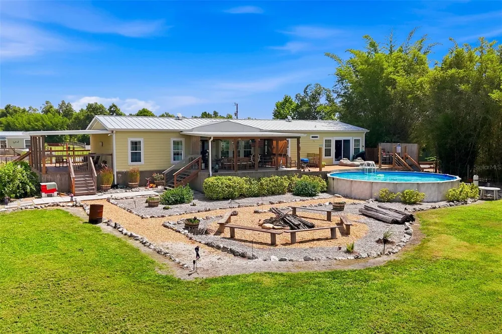 25916 STATE ROAD 64 E Myakka City, FL 34251