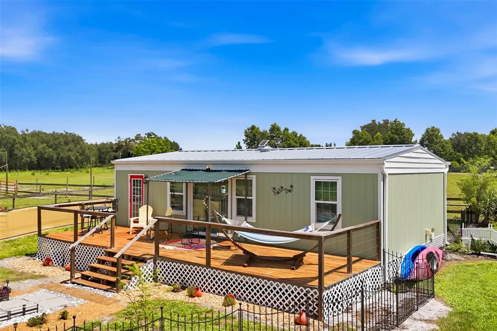 25916 STATE ROAD 64 E Myakka City, FL 34251