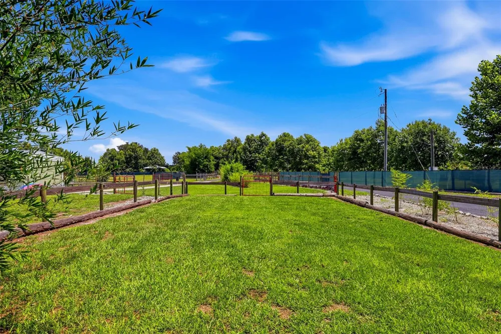 25916 STATE ROAD 64 E Myakka City, FL 34251