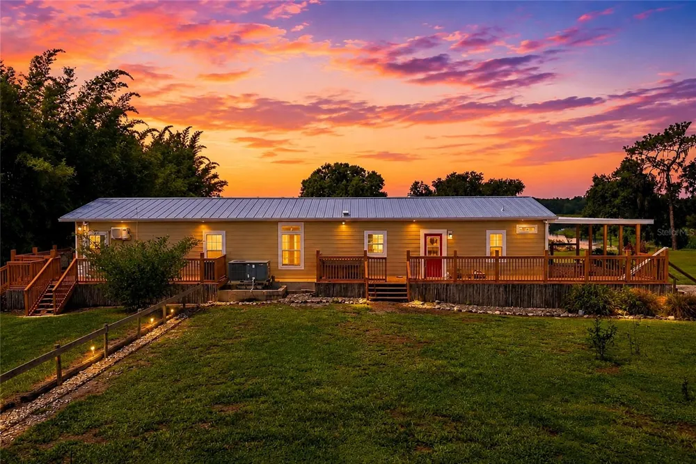 25916 STATE ROAD 64 E Myakka City, FL 34251