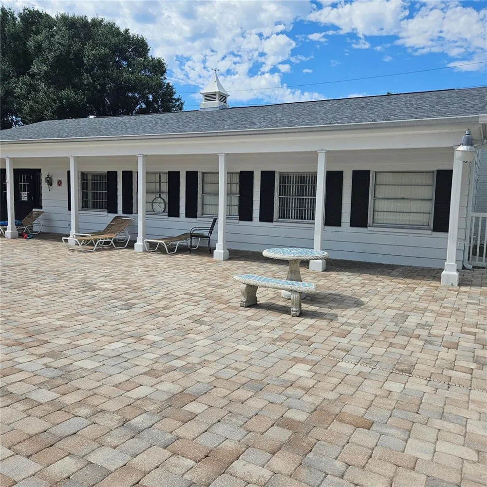 802 BRANDY WINE DRIVE Largo, FL 33771