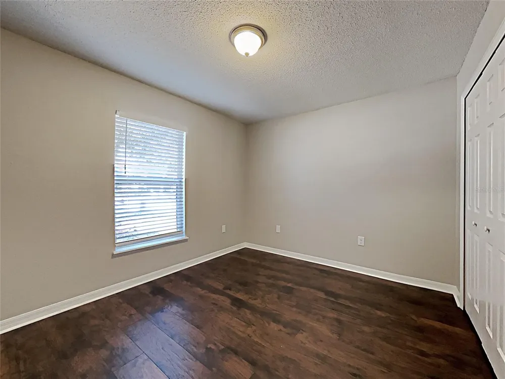 1322 DRAGON HEAD DRIVE Valrico, FL 33594