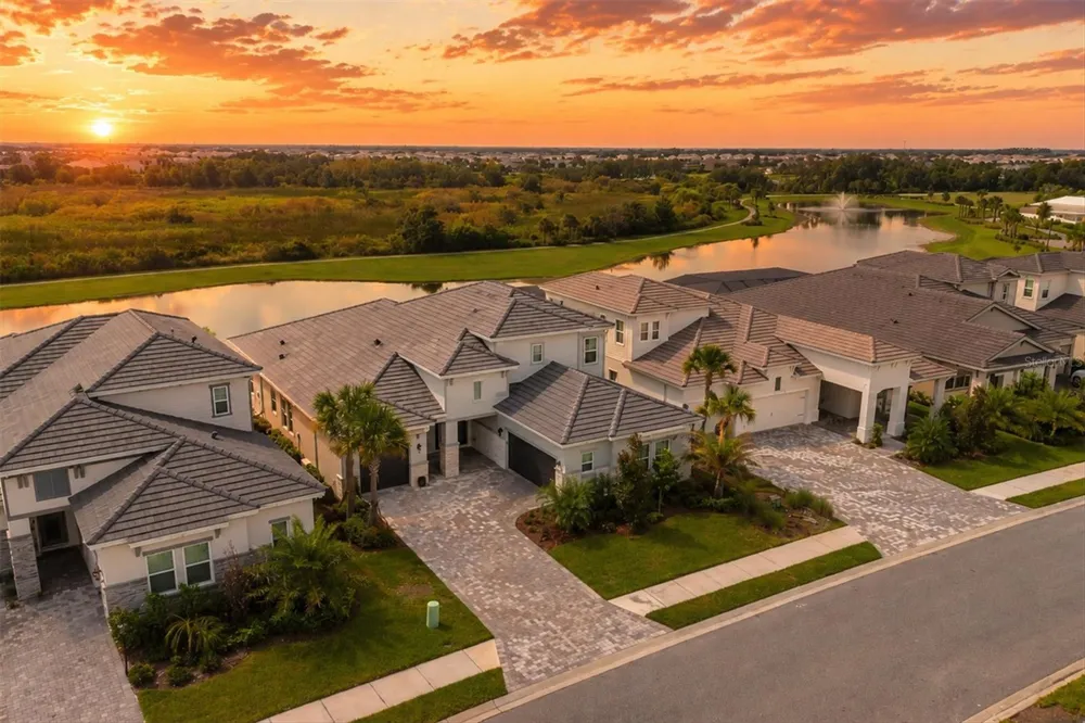 17122 RANCHSIDE PLACE Bradenton, FL 34211
