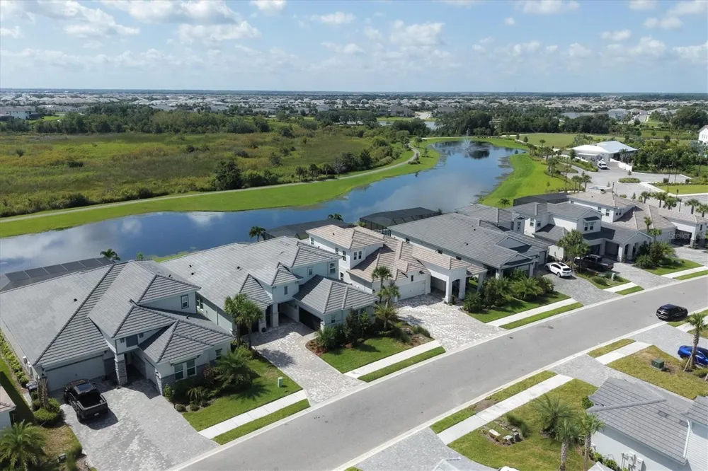 17122 RANCHSIDE PLACE Bradenton, FL 34211