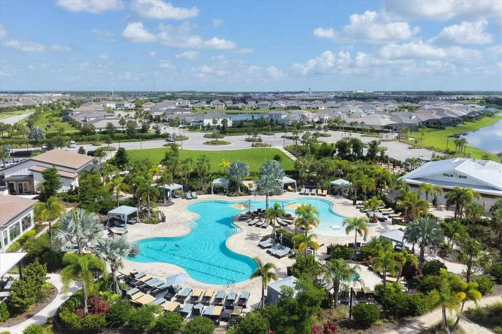 17122 RANCHSIDE PLACE Bradenton, FL 34211