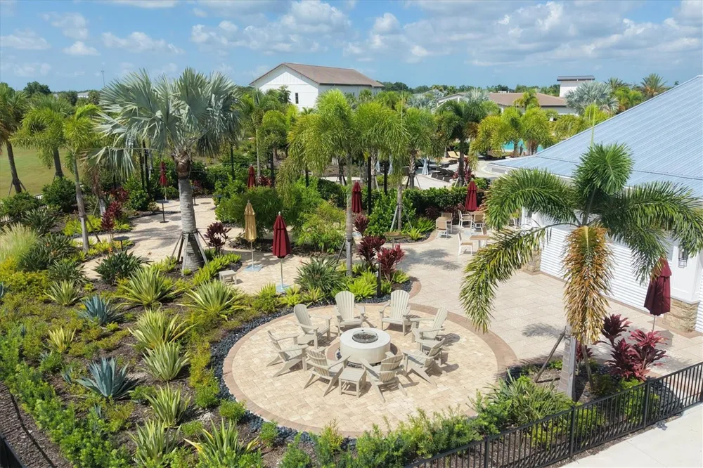 17122 RANCHSIDE PLACE Bradenton, FL 34211