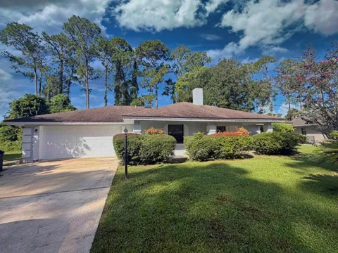 38 BERKSHIRE LANE