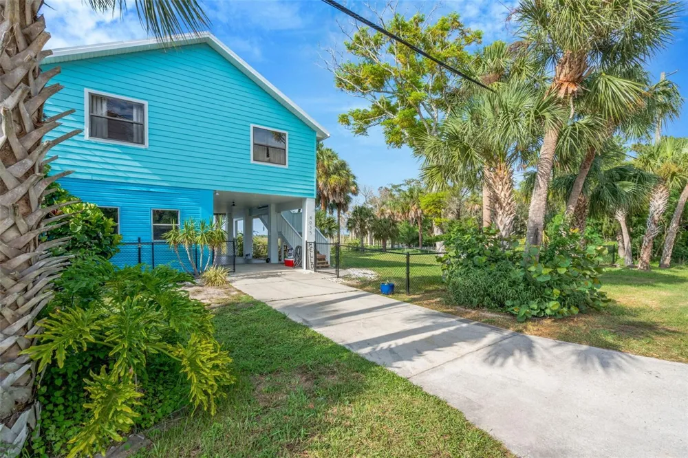 4035 EAGLE NEST DRIVE Hernando Beach, FL 34607