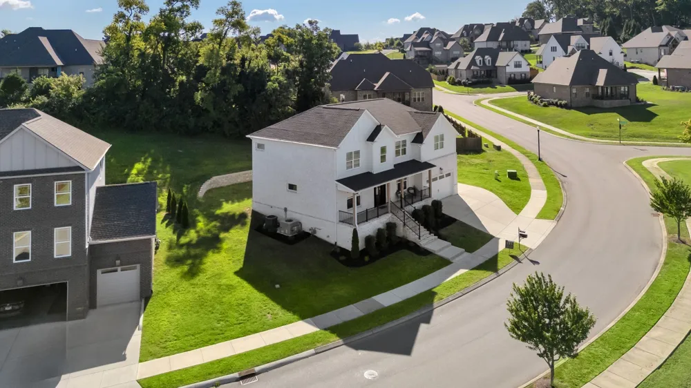3011 Nichols Vale Mount Juliet, TN 37122