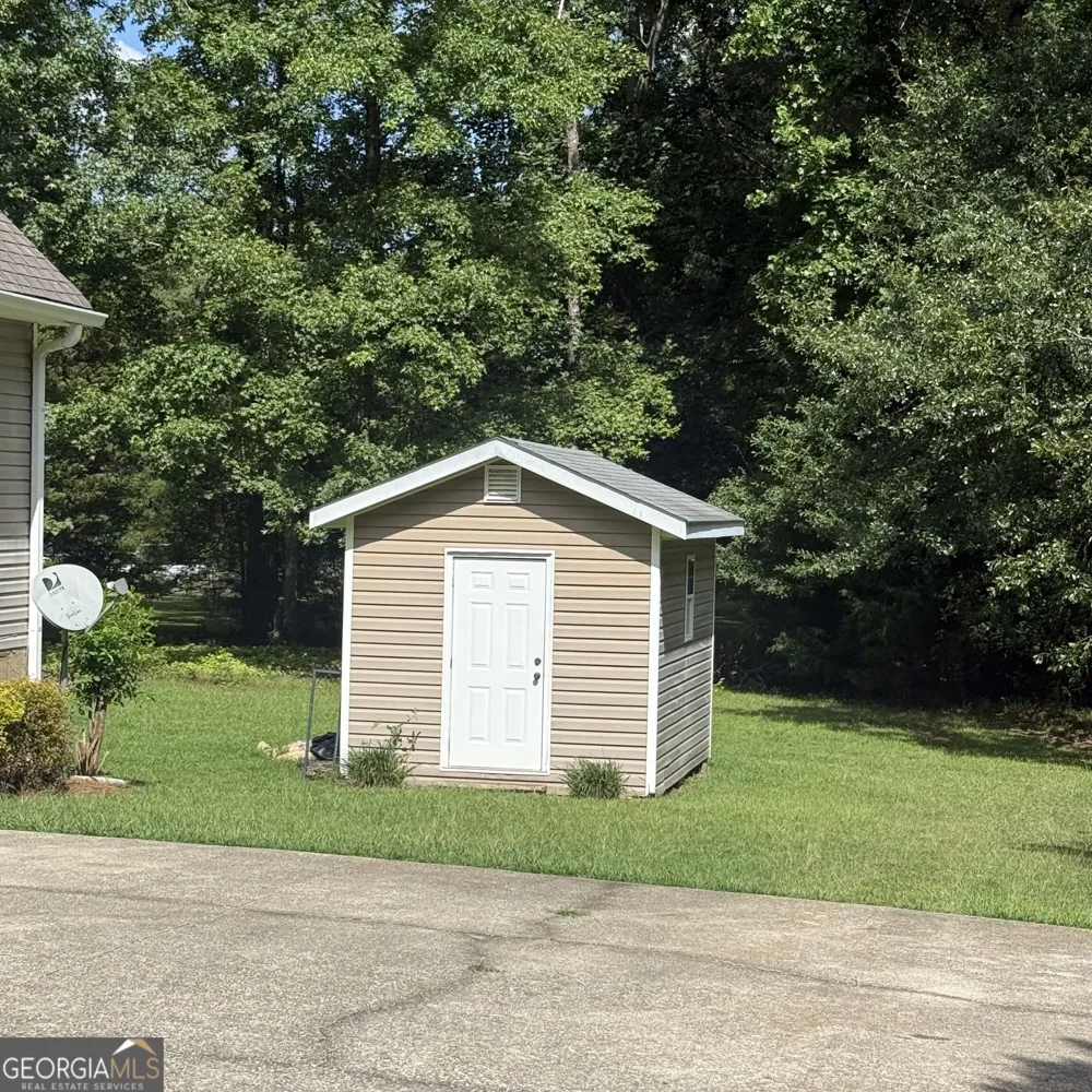 153 Dogwood DR Jackson, GA 30233