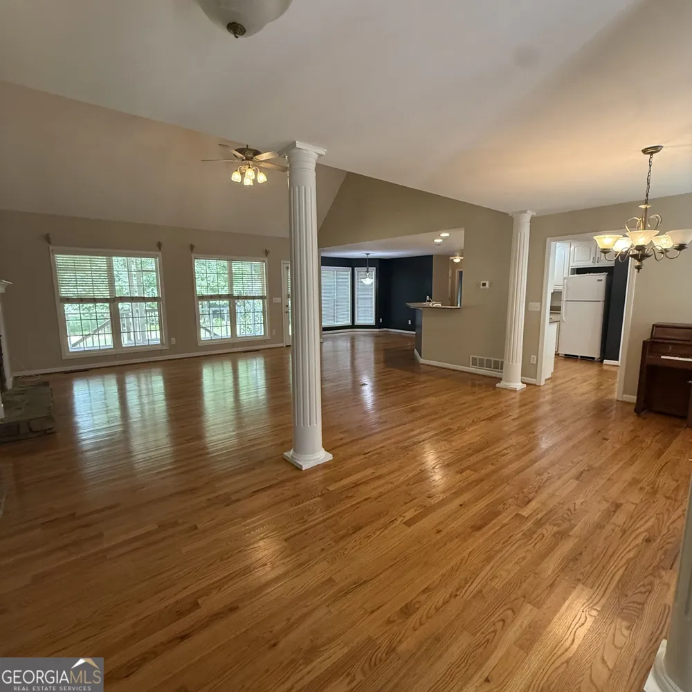 153 Dogwood DR Jackson, GA 30233