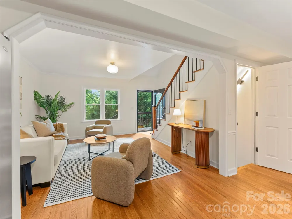 28 Marne Road Asheville, NC 28803
