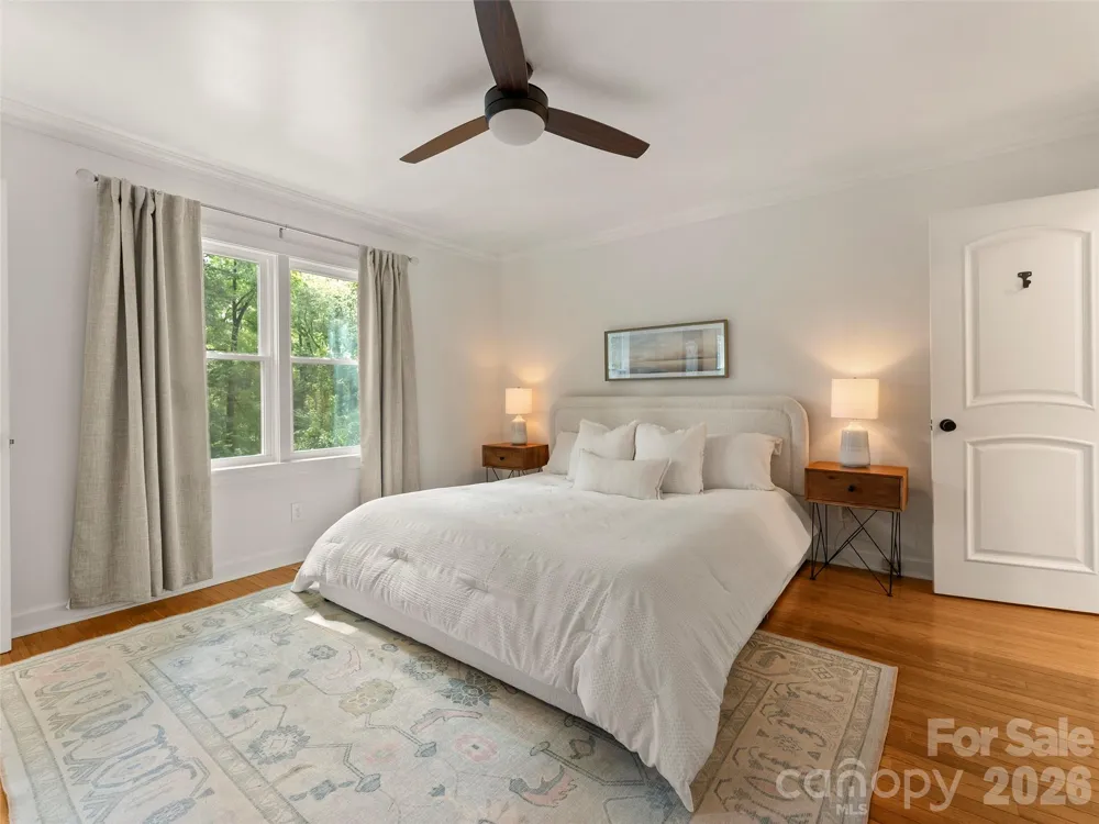 28 Marne Road Asheville, NC 28803