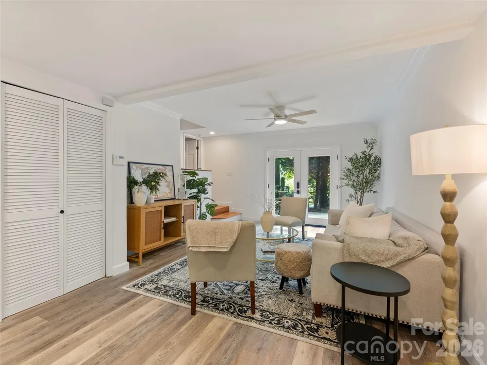 28 Marne Road Asheville, NC 28803