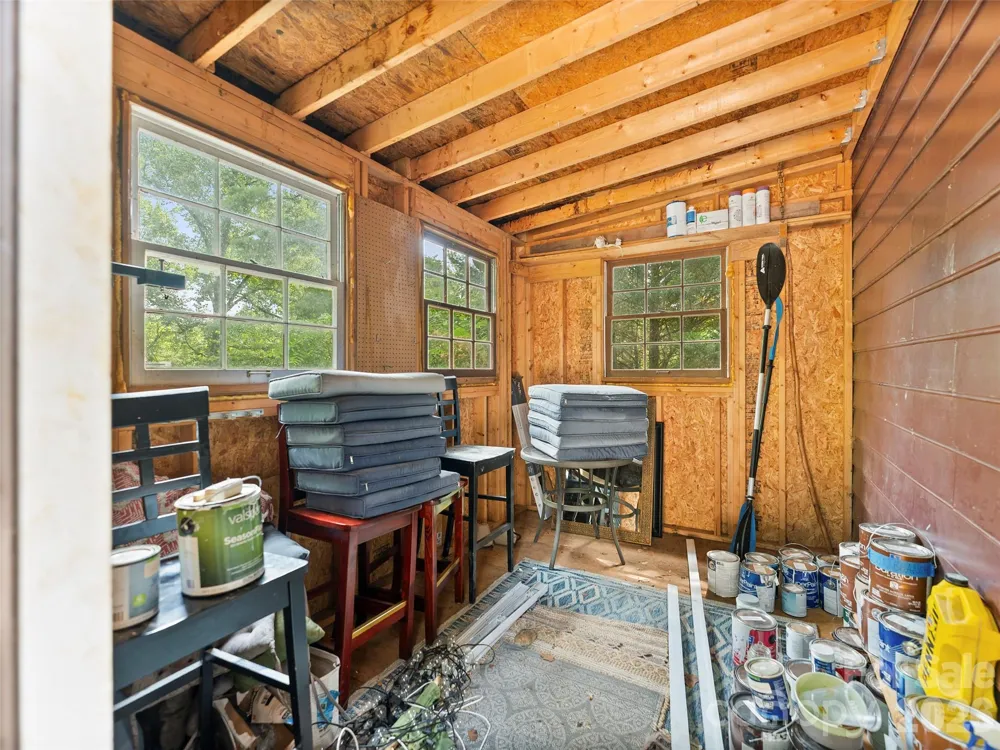 28 Marne Road Asheville, NC 28803
