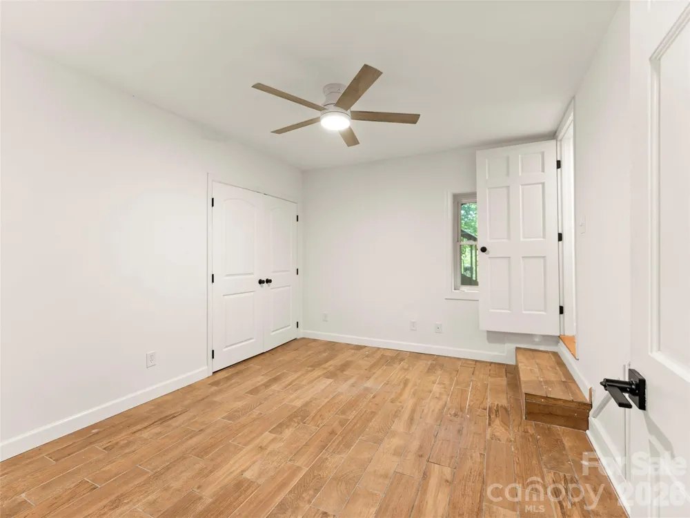 28 Marne Road Asheville, NC 28803