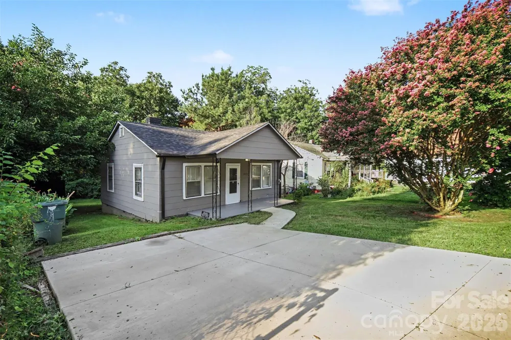 1909 Marshall Avenue Gastonia, NC 28052
