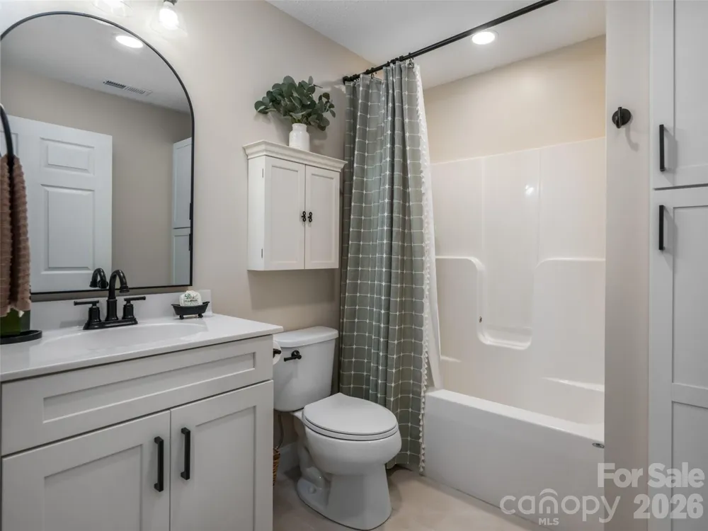 115 Soulshine Court Asheville, NC 28806