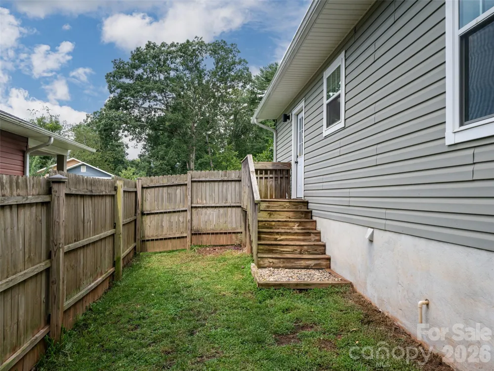 115 Soulshine Court Asheville, NC 28806
