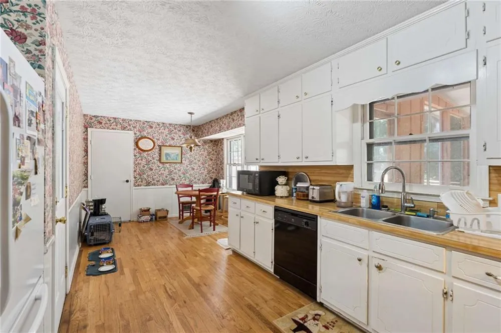 5813 Ohara Drive SW Stone Mountain, GA 30087