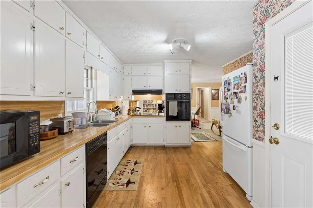 5813 Ohara Drive SW Stone Mountain, GA 30087