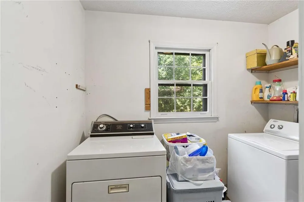 5813 Ohara Drive SW Stone Mountain, GA 30087