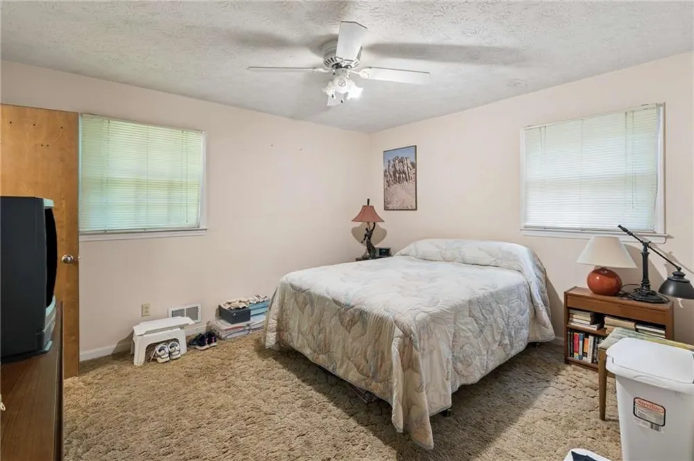 5813 Ohara Drive SW Stone Mountain, GA 30087