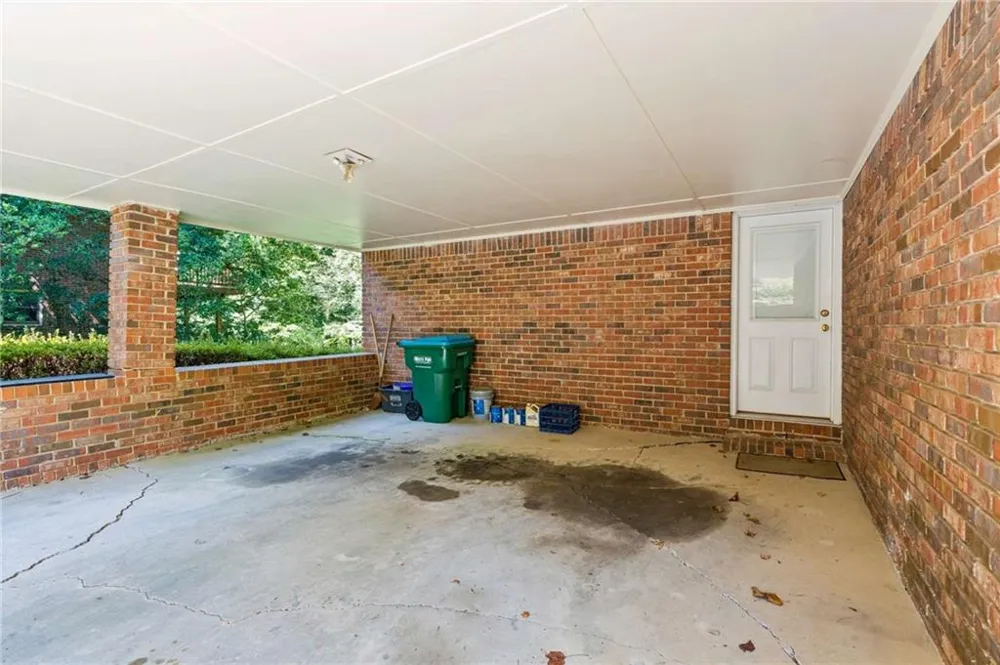 5813 Ohara Drive SW Stone Mountain, GA 30087