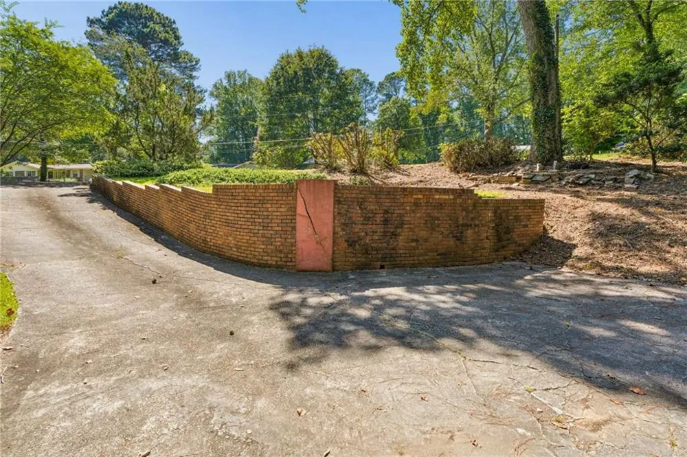 5813 Ohara Drive SW Stone Mountain, GA 30087
