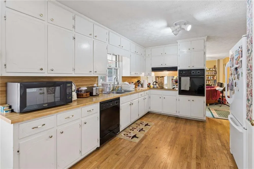 5813 Ohara Drive SW Stone Mountain, GA 30087