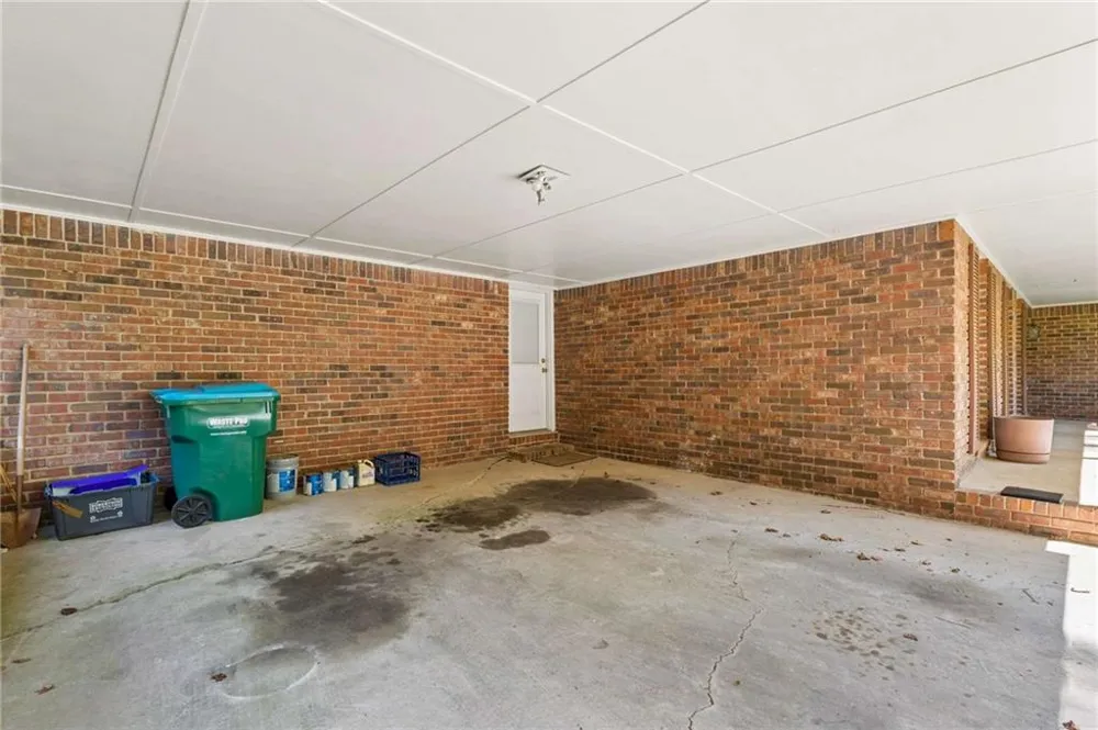 5813 Ohara Drive SW Stone Mountain, GA 30087