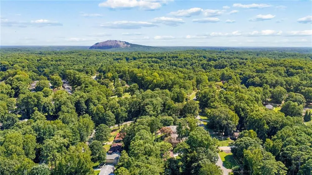 5813 Ohara Drive SW Stone Mountain, GA 30087