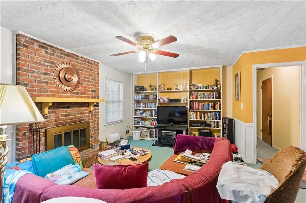 5813 Ohara Drive SW Stone Mountain, GA 30087