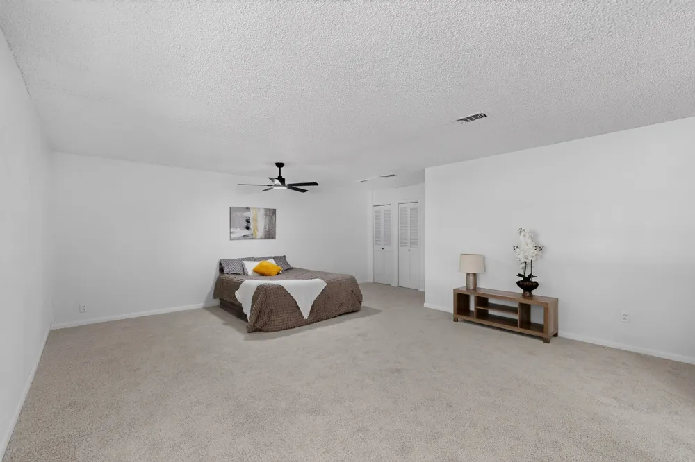 5451 Lubbock Avenue Fort Worth, TX 76133