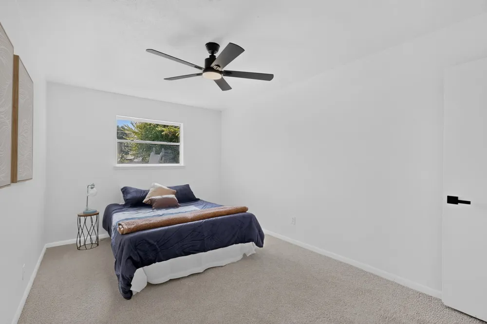 5451 Lubbock Avenue Fort Worth, TX 76133
