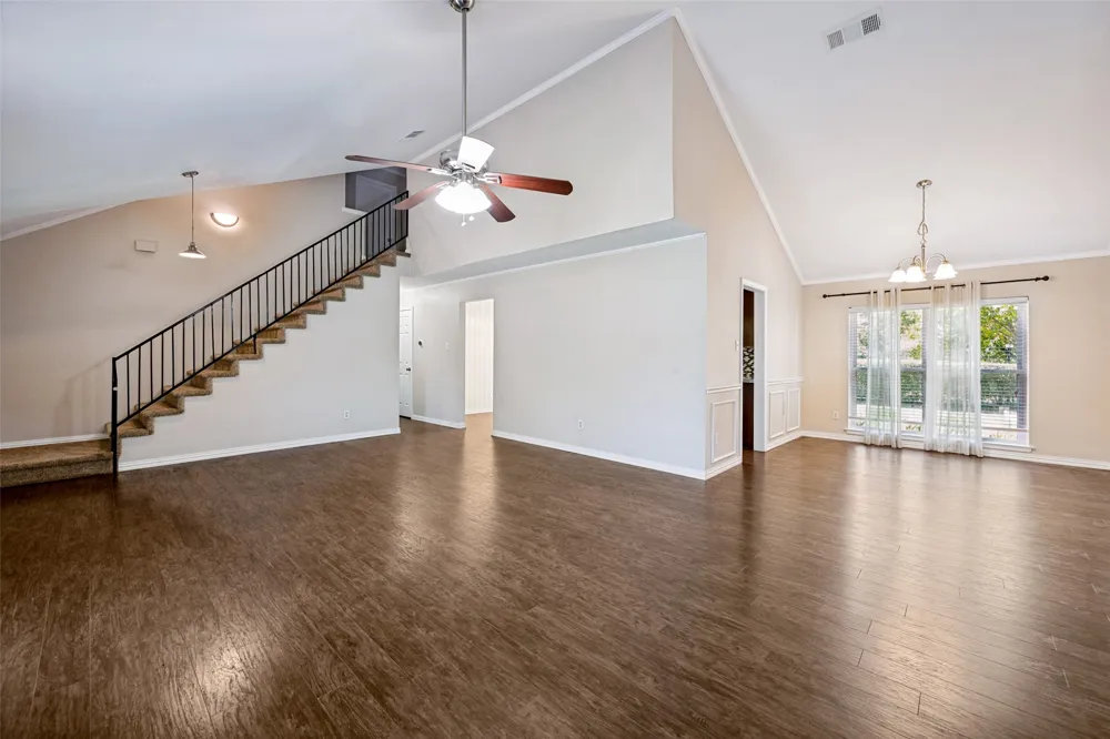 400 Harrington Lane Euless, TX 76039