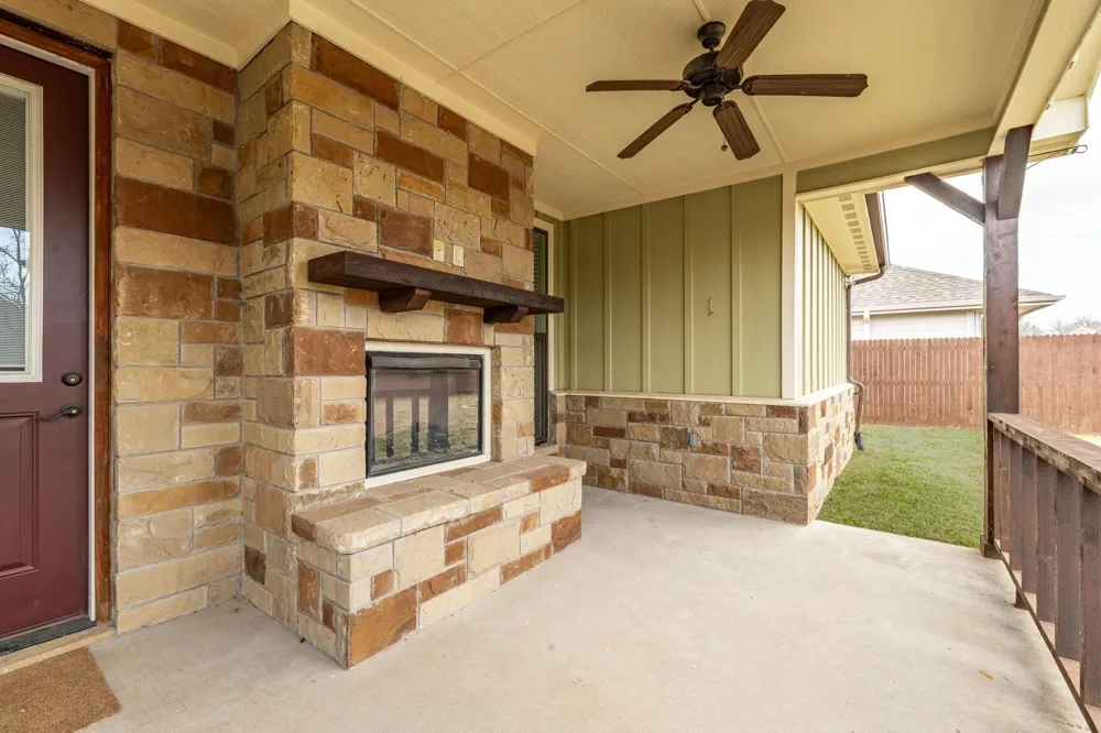 130 Elk Cove Stephenville, TX 76401