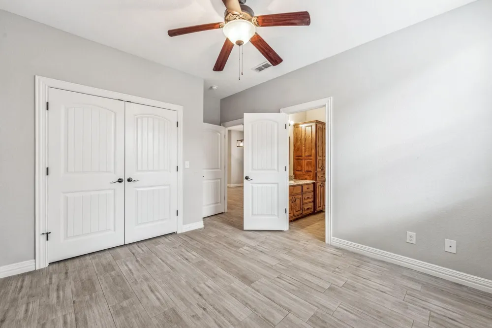 130 Elk Cove Stephenville, TX 76401